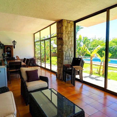 Villa Bigamendi By Hello Homes Sitges